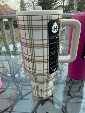 Hydrojug Blair 40 oz Traveler BNWT